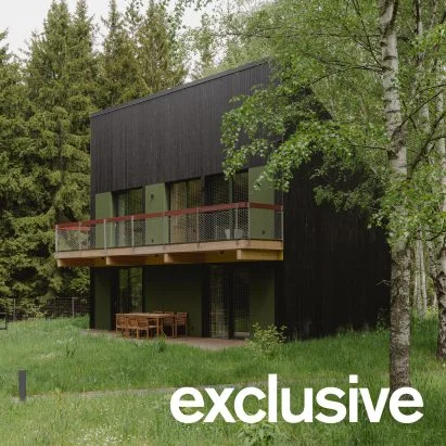 Sustainable Timber Cabins by Kuba Woźniczka Enhance Polish Wilderness Charm