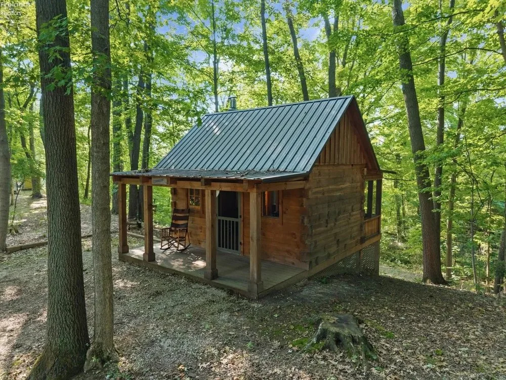 Outdoor view of Ohio earth-sheltered home.