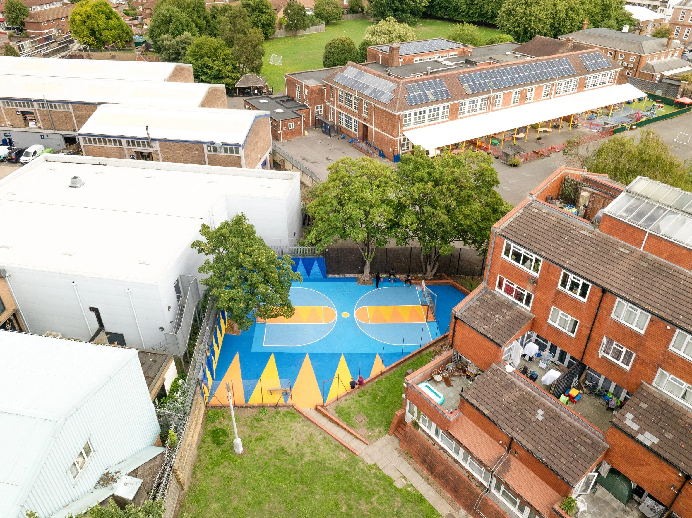 Muga poor collective